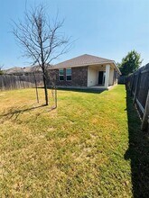1300 Golden Barley Dr in Pflugerville, TX - Building Photo - Building Photo