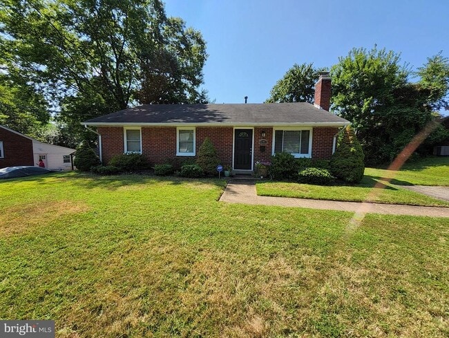 property at 6205 Yosemite Dr