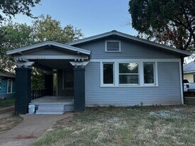 2123 Ave G in Wichita Falls, TX - Building Photo