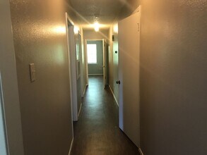 140-142 Jester Cir in Longview, TX - Building Photo - Building Photo