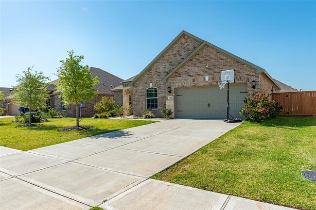 13718 Gaff Rig Dr in Santa Fe, TX - Foto de edificio - Building Photo