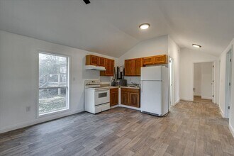 6110 Walden Ave in Chattanooga, TN - Building Photo - Building Photo