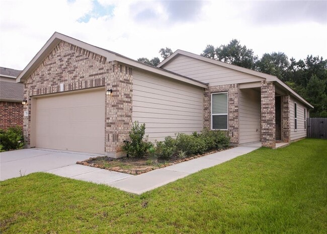 property at 27638 Mesabe Dr