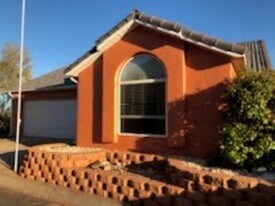 840 N Twin Lakes Dr in Saint George, UT - Building Photo