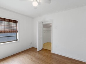 2528 NW 29th St in Miami, FL - Building Photo - Building Photo