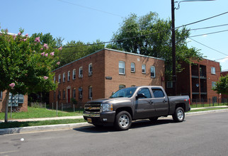 4932 Nash St NE in Washington, DC - Building Photo - Building Photo