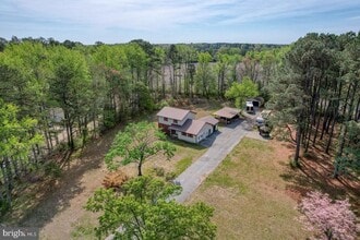 19372 Hummingbird Rd in Ellendale, DE - Foto de edificio - Building Photo