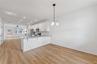 25 Grove Loop in Blue Ridge, GA - Building Photo - Building Photo