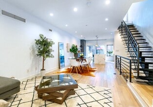 2058 E Susquehanna Ave in Philadelphia, PA - Building Photo - Building Photo