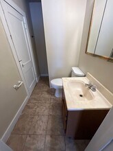 1224 N Rutledge St in Springfield, IL - Foto de edificio - Building Photo