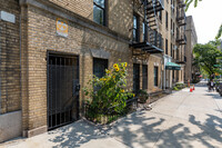 Cloister Apartments in New York, NY - Foto de edificio - Building Photo