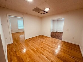 102 E King St in York, PA - Building Photo - Building Photo