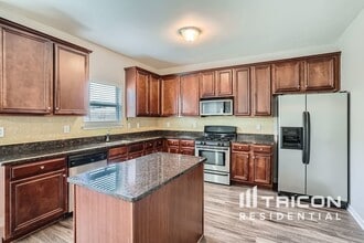 4065 Pointe Vecchio Cir in Cumming, GA - Building Photo - Building Photo