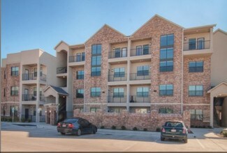 Thomas Park Lofts Apartments College Station Tx For Rent Building Photo Thomas Park Lofts Apartments In College Station