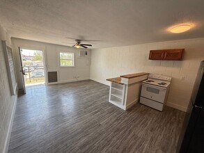 626 Power St in Clarksville, TN - Building Photo - Building Photo