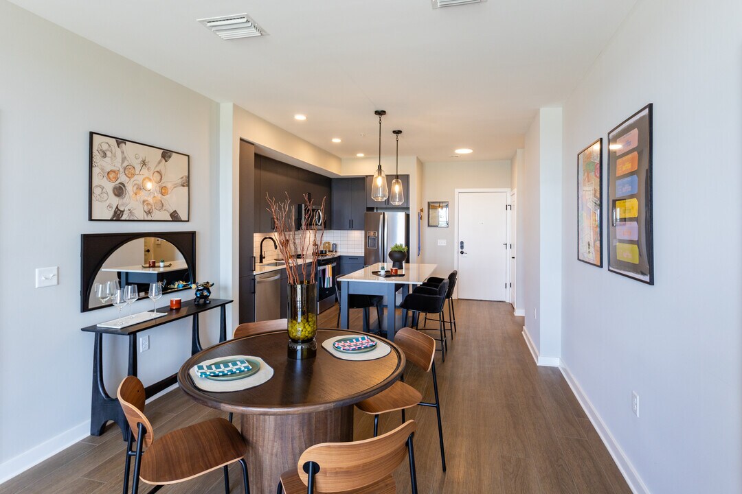 Oxbow in Nashville, TN - Building Photo