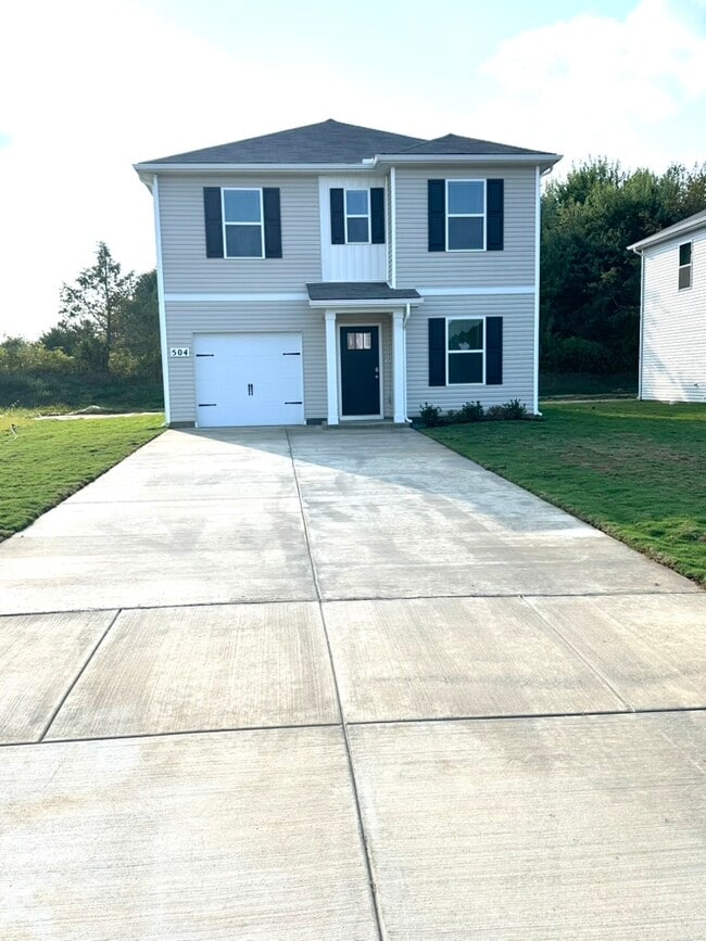 property at 504 Cloudland Dr