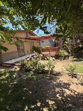 950 Stratford Ct in Del Mar, CA - Building Photo - Building Photo
