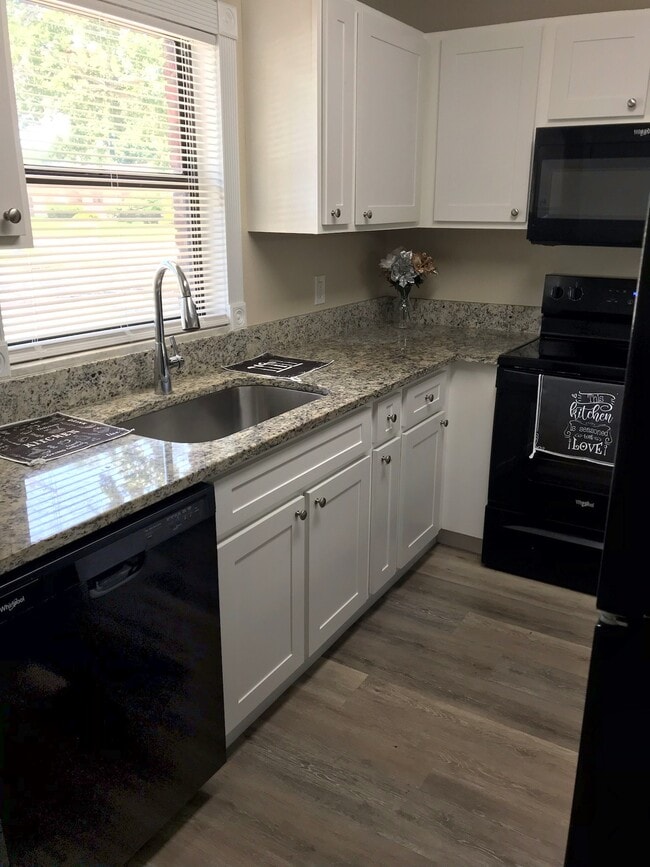 4340 W North B St, Unit Colony House of Westshore in Tampa, FL - Building Photo - Building Photo