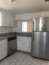 3531 Inverrary Dr-Unit -401 in Lauderhill, FL - Foto de edificio - Building Photo