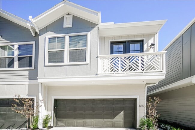 property at 5110 Royal Heath Dr