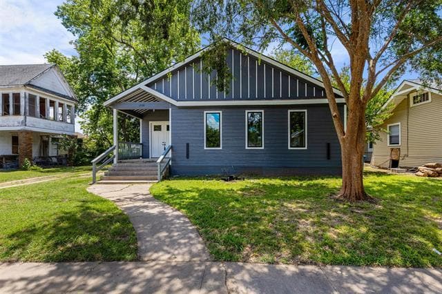 property at 1008 W Walker St