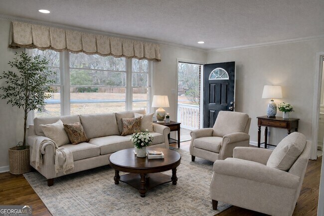 1065 Nelson St in Jackson, GA - Building Photo - Building Photo