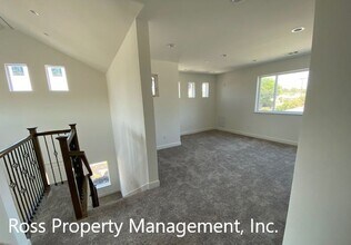 3075 Callaghan St in Livermore, CA - Building Photo - Building Photo