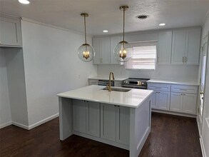 1123 W Brooks St in Norman, OK - Building Photo - Building Photo