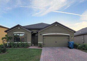 978 Remington Green Dr SE in Palm Bay, FL - Building Photo