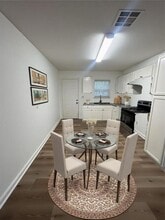 526 E 37th St in Houston, TX - Building Photo - Building Photo