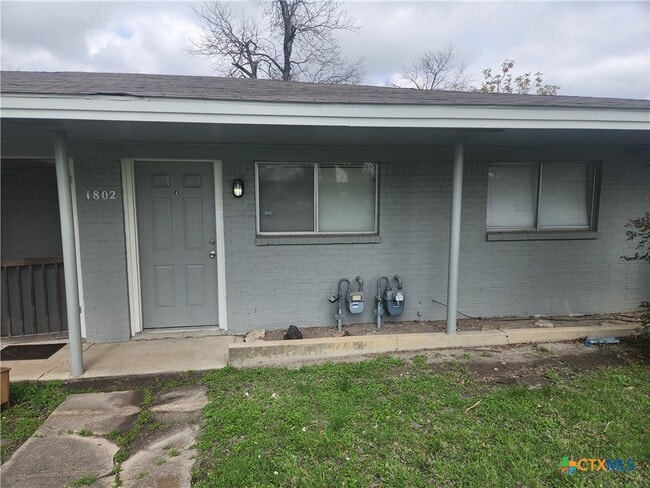 1802 Avenue H  A Ave