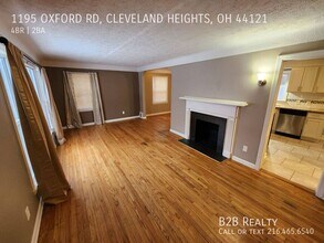 1195 Oxford Rd in Cleveland Heights, OH - Building Photo - Building Photo