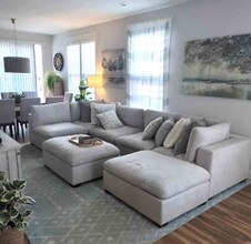 10617 Topview Rd in South Jordan, UT - Foto de edificio - Building Photo