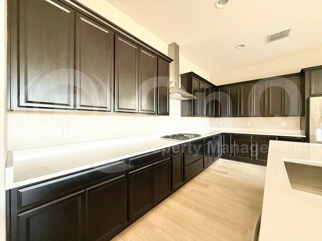 22903 E Thornton Rd in Queen Creek, AZ - Foto de edificio - Building Photo