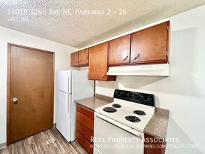 Parkway Apartments in Seattle, WA - Building Photo - Building Photo