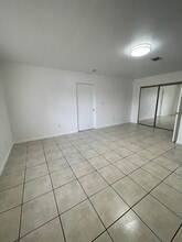 11375 SW 45th St in Miami, FL - Building Photo - Building Photo