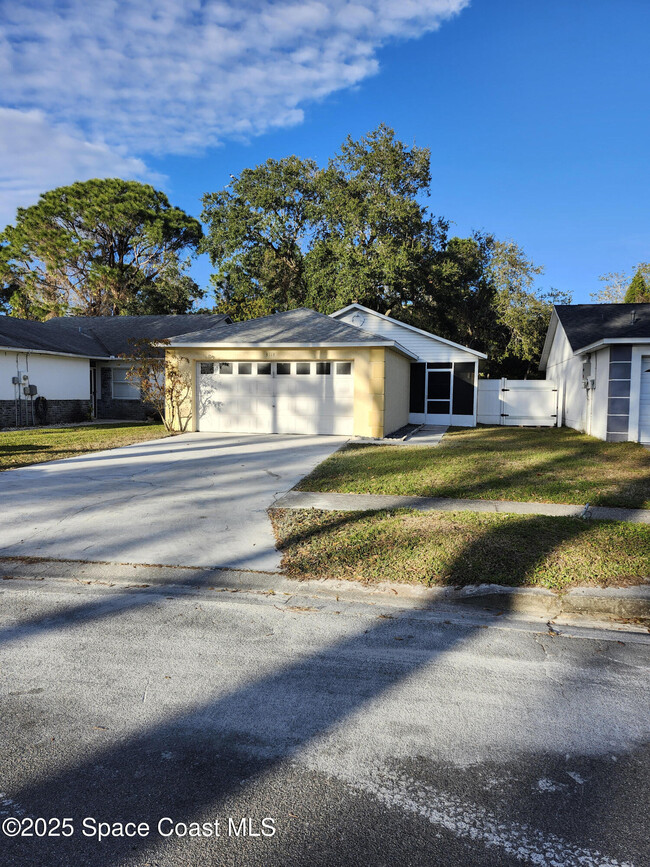 3118 Winchester Dr in Cocoa, FL - Building Photo - Building Photo