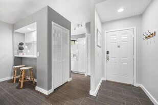 844 Club Dr in Palm Beach Gardens, FL - Building Photo