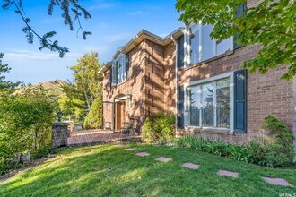 1577 E Tomahawk Dr in Salt Lake City, UT - Building Photo - Building Photo