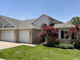 926 Fremont Rd in Bountiful, UT - Building Photo