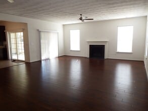 4022 Kingston Pkwy in Suffolk, VA - Building Photo - Building Photo
