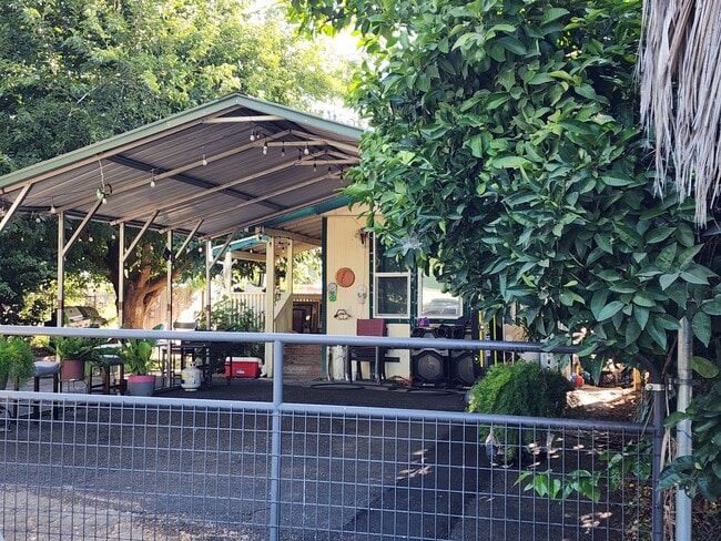 property at 516 San Mateo Ave