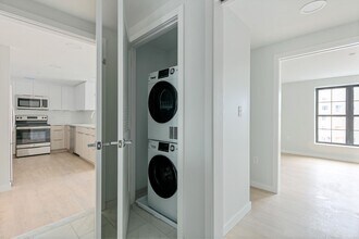 9 Soden St, Unit 208 in Cambridge, MA - Building Photo - Building Photo