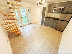 44-302-302 Olina St in Kaneohe, HI - Building Photo