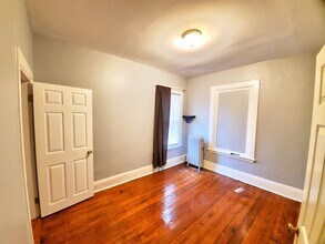 846 Huntington Ave, Unit 2 in Boston, MA - Building Photo - Building Photo