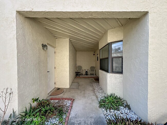 176 Seawind Dr in Satellite Beach, FL - Building Photo - Building Photo