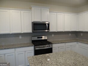 3473 Hawthorn Farm Blvd in Loganville, GA - Building Photo - Building Photo