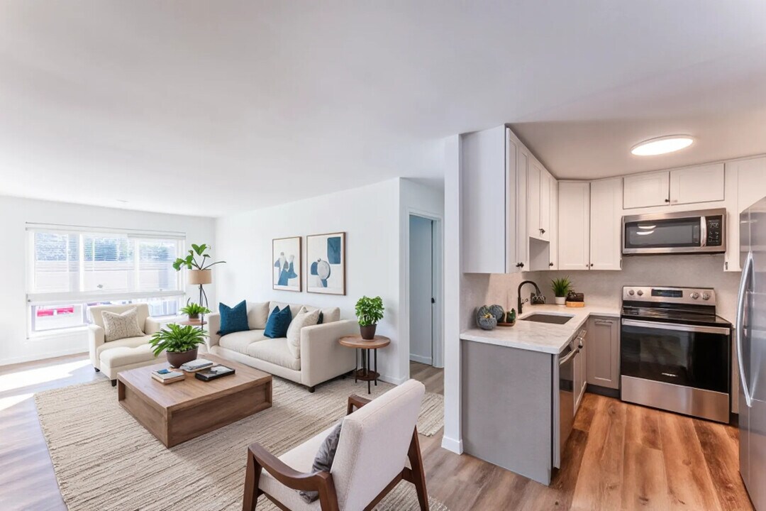 The Sophia at Mt. Helix in Spring Valley, CA - Foto de edificio