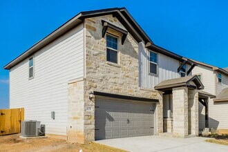 675 Myrtle Path in New Braunfels, TX - Building Photo - Building Photo